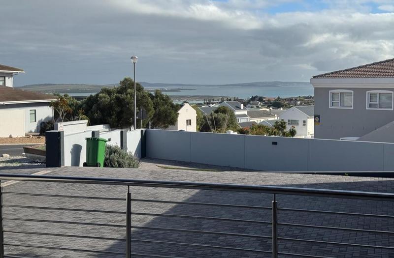 4 Bedroom Property for Sale in Myburgh Park Western Cape